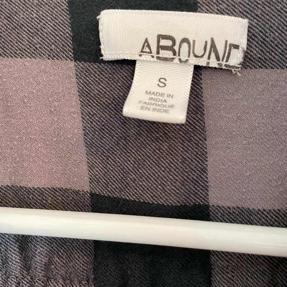 Abound Beige & Black Plaid Flannel - Picture 4 of 8